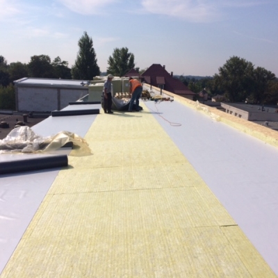 Termo i Hydroizolacja dachu w Hucie Szkła przy ulicy Warszawskiej w Częstochowie._3