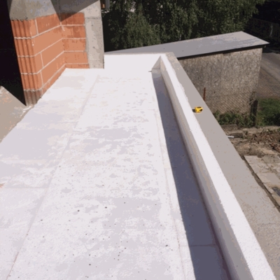 Wykonanie termoizolacji ze styropianu EPS100 oraz hydroizolacji z foli SikaPlan 15 G_1