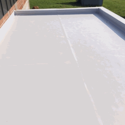 Wykonanie termoizolacji ze styropianu EPS100 oraz hydroizolacji z foli SikaPlan 15 G_2